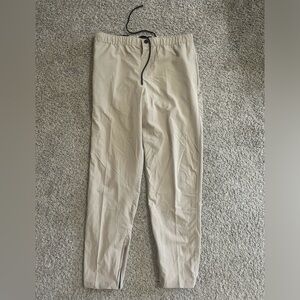 NWT Saks Fifth Avenue Beige Tan Stretch Tech Pant Jogger Quick Dry Sz L Business